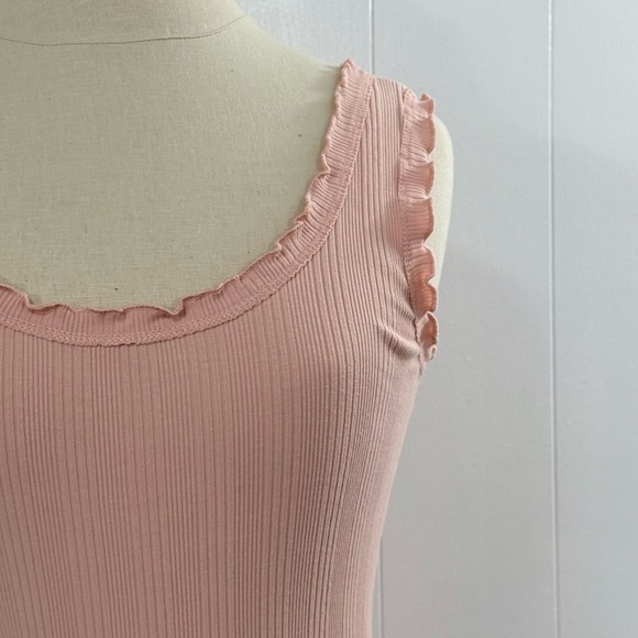 Vylette | Pink Ruffled Edge Tank - Picture 5 of 10